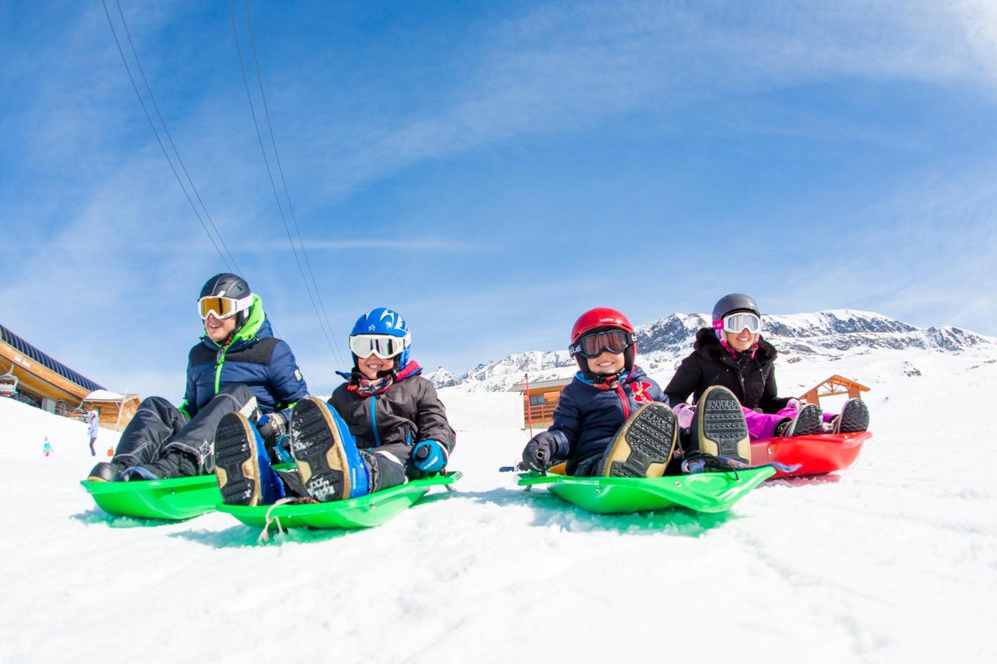 Chalet Alpe D'Huez 1850-Sea And Mountain Pleasure Avec 2 Appartements- 1 Appartement 3 Chambres 8 Couchages - 3 Salles D'Eau Et 1 Appartement 5 Chambres 12 Couchages 5 Salles D'Eau - Jacuzzi Et Sauna -Pieds Des Pistes Et Centre Eksteriør bilde