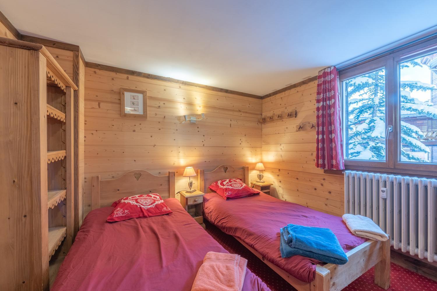 Chalet Alpe D'Huez 1850-Sea And Mountain Pleasure Avec 2 Appartements- 1 Appartement 3 Chambres 8 Couchages - 3 Salles D'Eau Et 1 Appartement 5 Chambres 12 Couchages 5 Salles D'Eau - Jacuzzi Et Sauna -Pieds Des Pistes Et Centre Eksteriør bilde