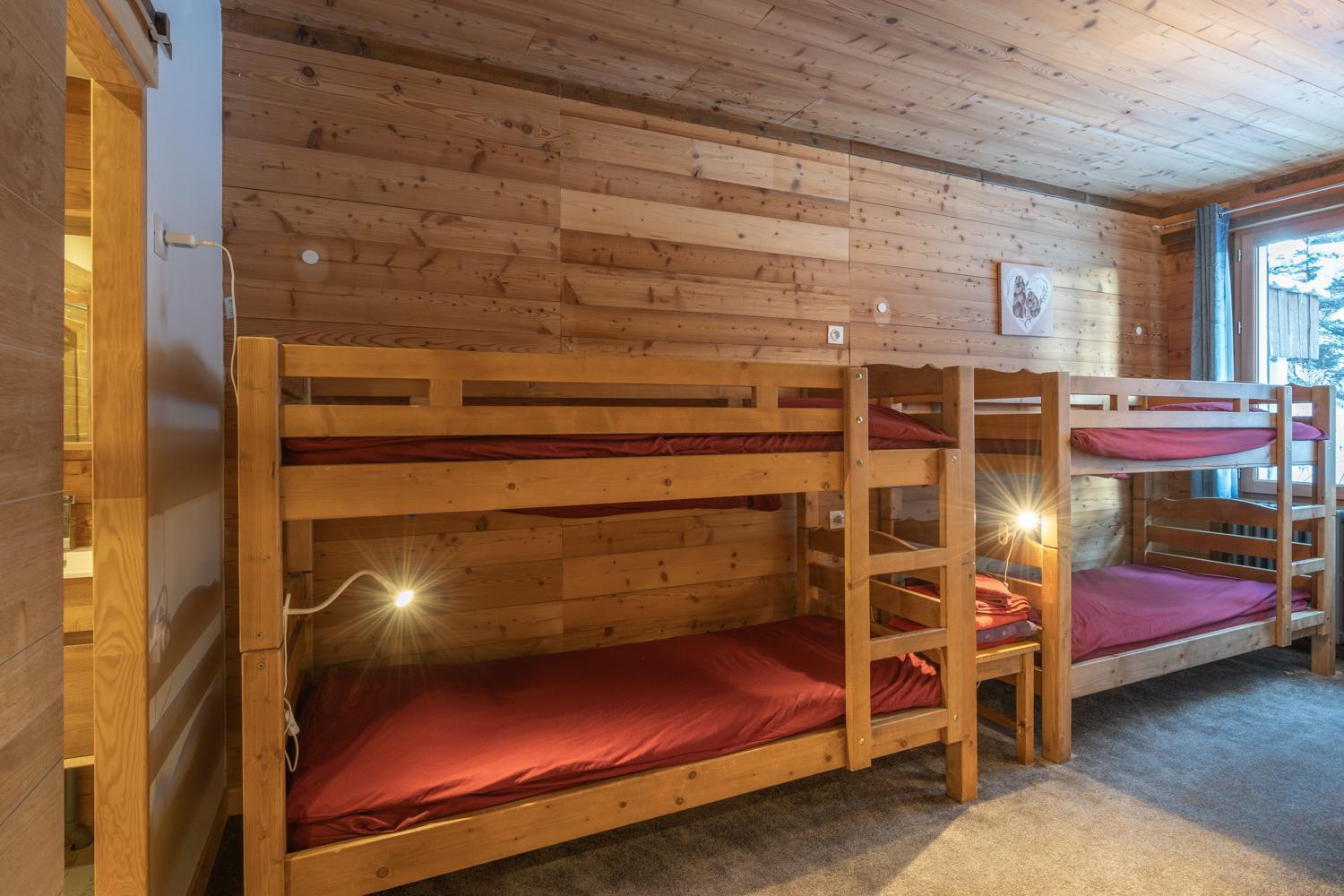 Chalet Alpe D'Huez 1850-Sea And Mountain Pleasure Avec 2 Appartements- 1 Appartement 3 Chambres 8 Couchages - 3 Salles D'Eau Et 1 Appartement 5 Chambres 12 Couchages 5 Salles D'Eau - Jacuzzi Et Sauna -Pieds Des Pistes Et Centre Eksteriør bilde
