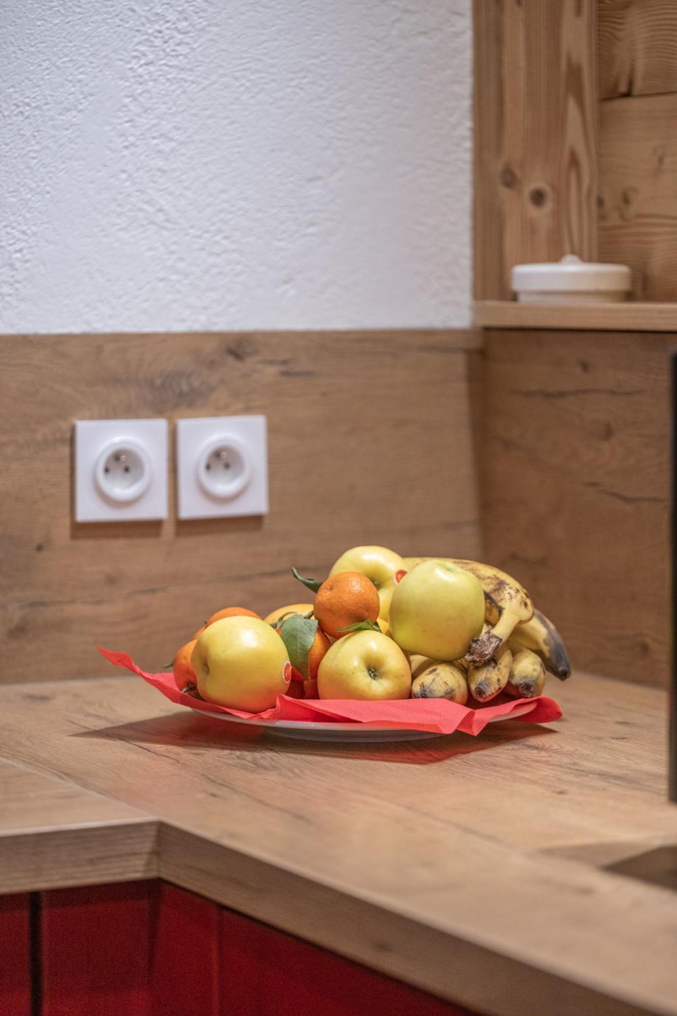 Chalet Alpe D'Huez 1850-Sea And Mountain Pleasure Avec 2 Appartements- 1 Appartement 3 Chambres 8 Couchages - 3 Salles D'Eau Et 1 Appartement 5 Chambres 12 Couchages 5 Salles D'Eau - Jacuzzi Et Sauna -Pieds Des Pistes Et Centre Eksteriør bilde