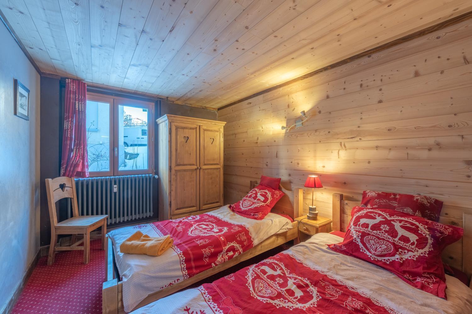 Chalet Alpe D'Huez 1850-Sea And Mountain Pleasure Avec 2 Appartements- 1 Appartement 3 Chambres 8 Couchages - 3 Salles D'Eau Et 1 Appartement 5 Chambres 12 Couchages 5 Salles D'Eau - Jacuzzi Et Sauna -Pieds Des Pistes Et Centre Eksteriør bilde